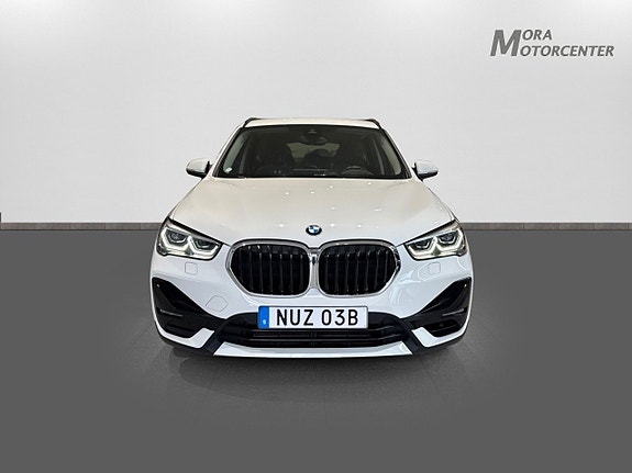 BMW X1 2 of 14