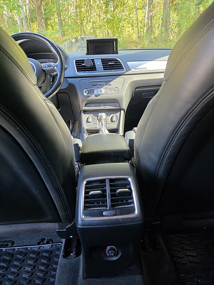 Audi Q3 10 of 13