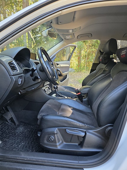 Audi Q3 5 of 13