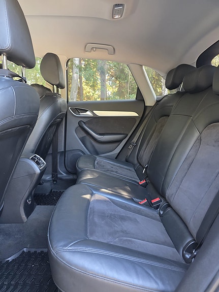 Audi Q3 9 of 13