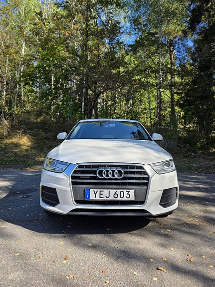 Audi Q3 3 of 13
