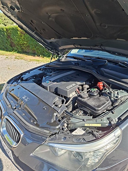 BMW 520d 13 of 15