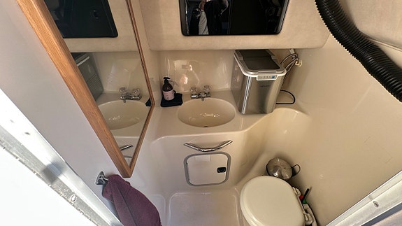 Sea Ray 31 Amberjack -1992 22 of 26