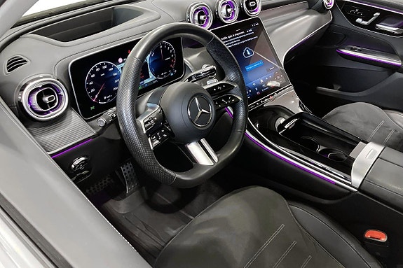 Mercedes-Benz GLC300 de 14 of 21