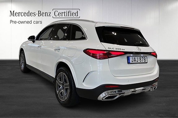 Mercedes-Benz GLC300 de 2 of 21