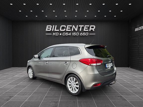 Kia Carens 6 of 20