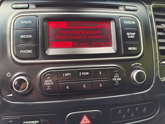 Kia Carens 18 of 20