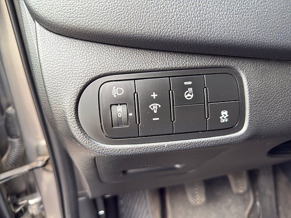 Kia Carens 19 of 20