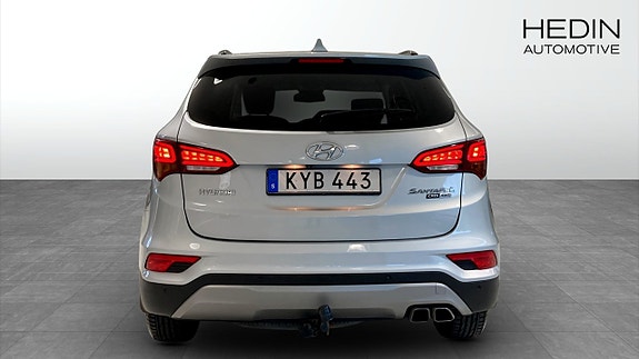 Hyundai Santa Fe 7 of 16