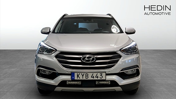 Hyundai Santa Fe 8 of 16