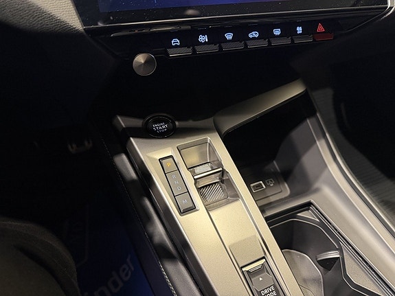 Peugeot 408 16 of 26