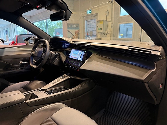 Peugeot 408 9 of 26