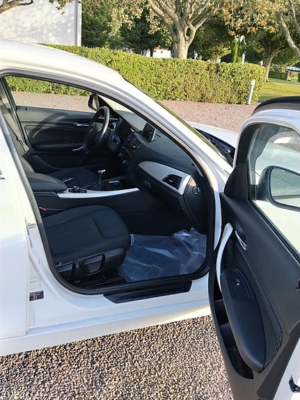 BMW 116i 13 of 13