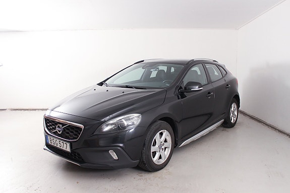 Volvo V40 Cross Country 6 of 24