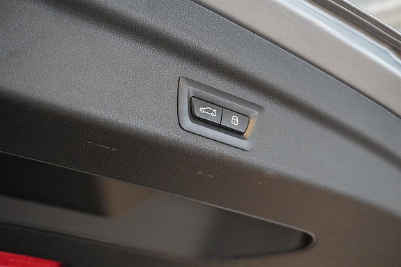 BMW 225e 9 of 27