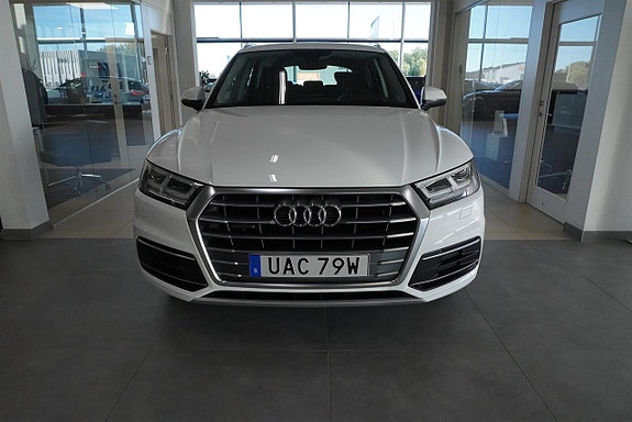 Audi Q5 3 of 10
