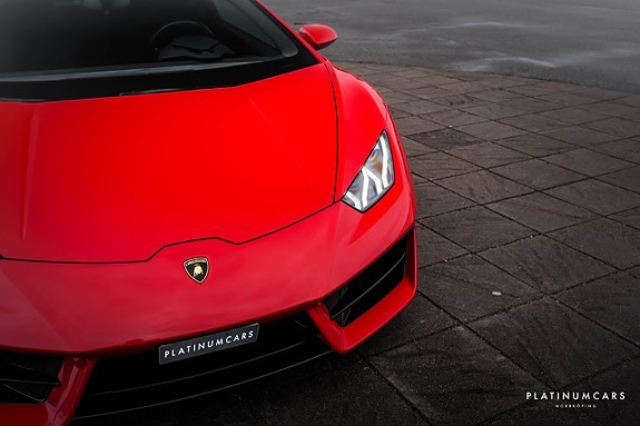 Lamborghini Huracan 18 of 22
