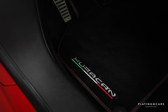 Lamborghini Huracan 15 of 22