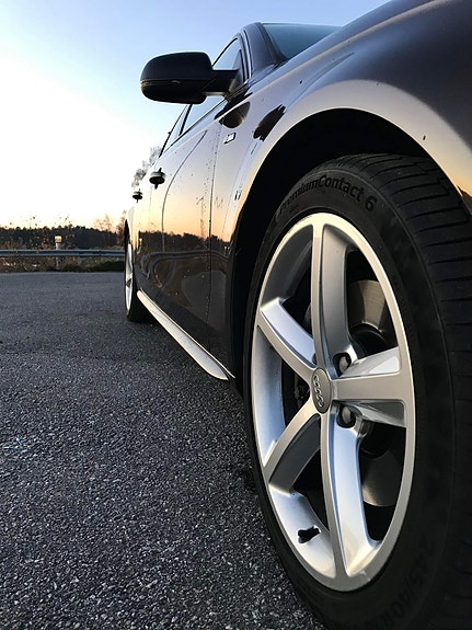 Audi A4 6 of 13