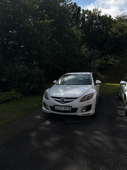 Mazda 6 4 of 18