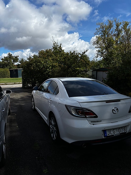 Mazda 6 9 of 18