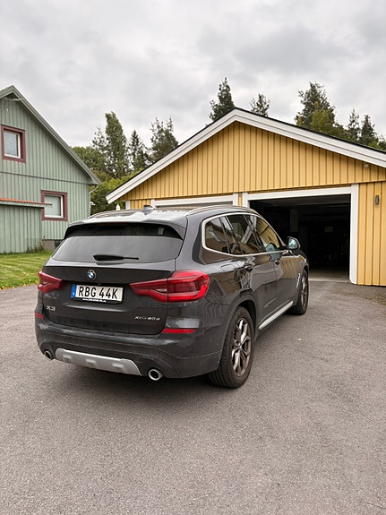 BMW X3 6 of 6