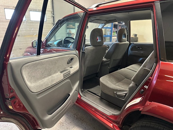 Suzuki Grand Vitara 11 of 20