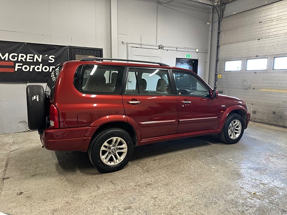 Suzuki Grand Vitara 3 of 20