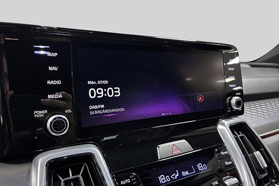 Kia Sorento 13 of 30