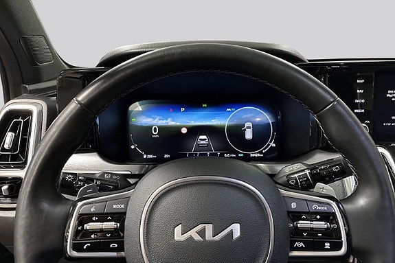 Kia Sorento 12 of 30