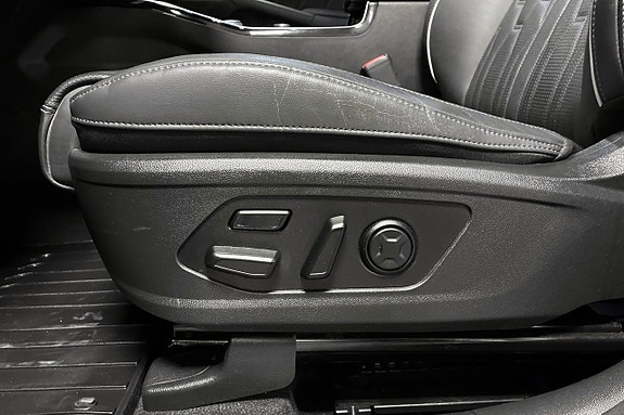 Kia Sorento 24 of 30