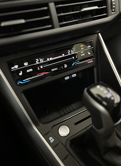 Volkswagen Polo 16 of 19