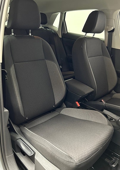 Volkswagen Polo 18 of 19