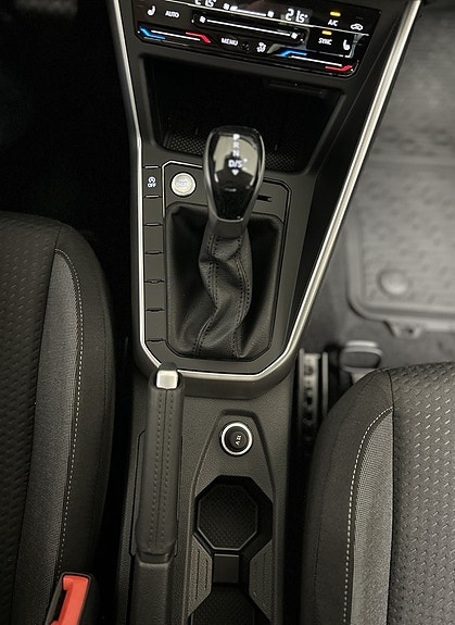 Volkswagen Polo 15 of 19