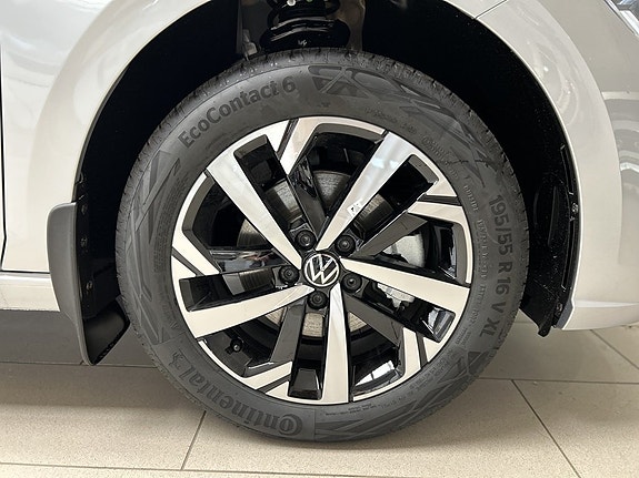 Volkswagen Polo 7 of 19