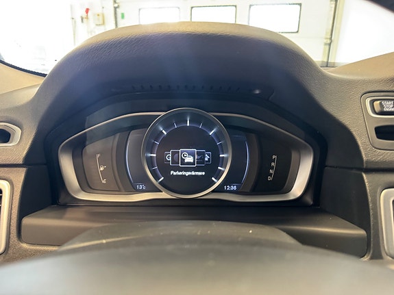 Volvo V70 8 of 11