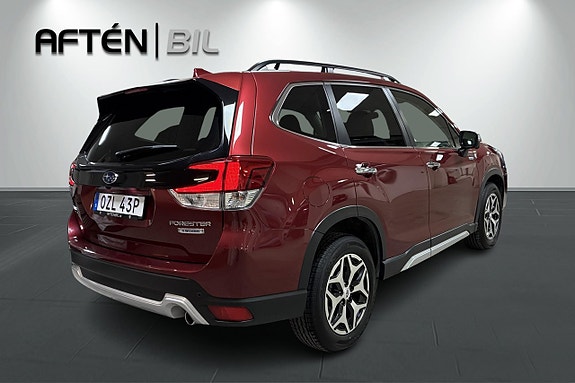 Subaru Forester 9 of 28