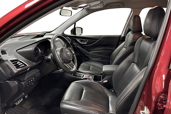 Subaru Forester 13 of 28