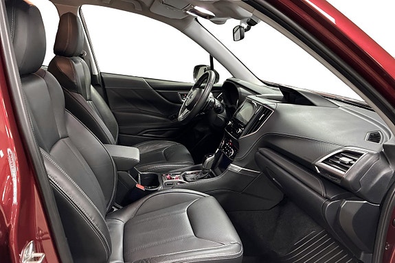 Subaru Forester 14 of 28