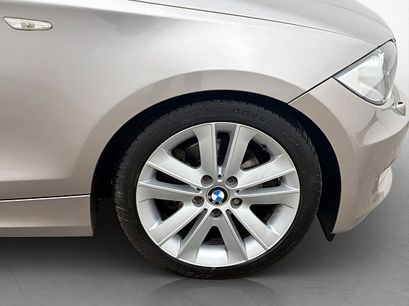BMW 125i 23 of 23