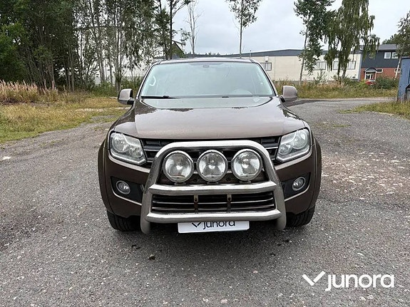 Volkswagen Amarok 11 of 26