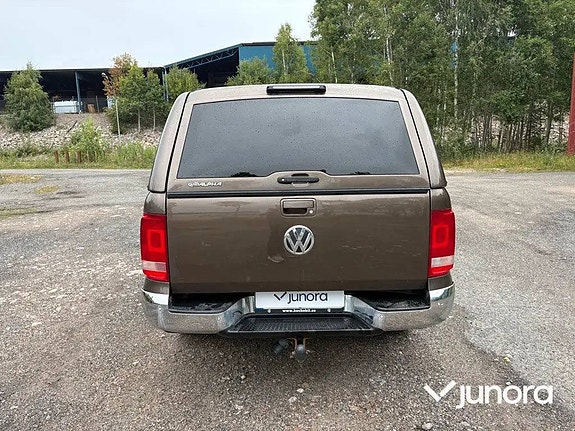 Volkswagen Amarok 6 of 26