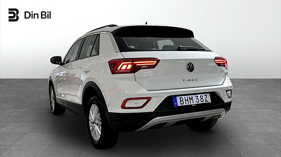 Volkswagen T-Roc 3 of 20