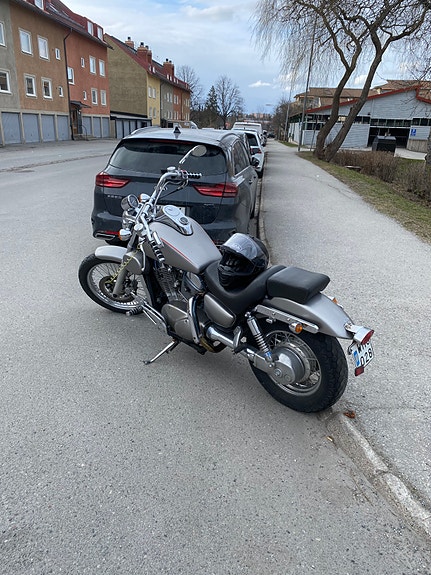 Kawasaki VN 1500 3 of 4
