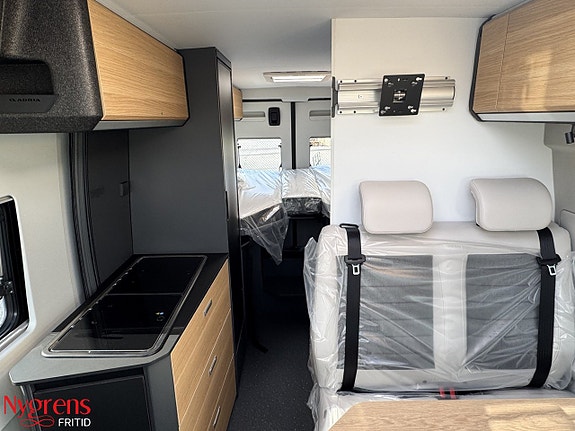 Adria TWIN SELECT 640 SLB - FIAT 6E 2,2 140HP 35H 10 of 19