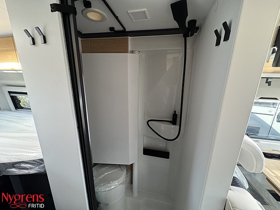 Adria TWIN SELECT 640 SLB - FIAT 6E 2,2 140HP 35H 19 of 19