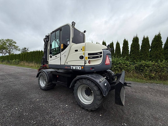 Terex TW110 2 of 8