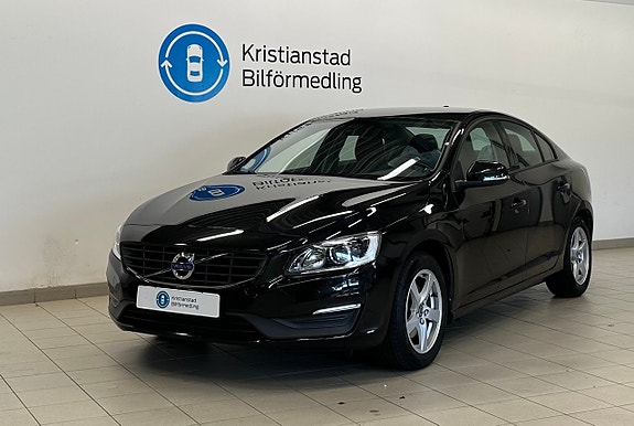 Volvo S60 2 of 12