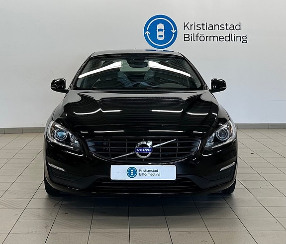 Volvo S60 6 of 12