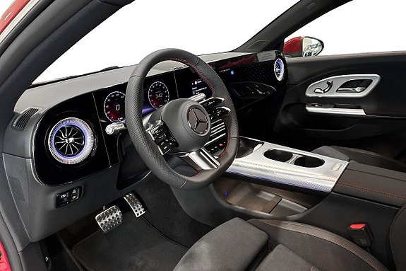Mercedes-Benz CLA250+ 15 of 16